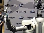 Robbie robot humanoïde