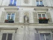 Statues façades