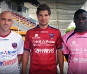 Clermont-Foot blanc, rouge rose pour saison 2012-2013