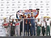 superbe travail d��quipe magnifique victoire pour Racing Donington
