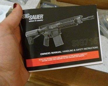 Il commande un téléviseur… Amazon lui livre un semi-automatique SIG716