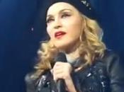 Polémique: Madonna appelle voter pour Obama, musulman noir (vidéo)