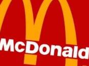 McDonalds vous propose manger hamburger devant iPad