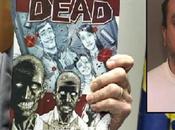 Walking Dead tire femme elle croit zombies