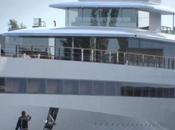 Vénus Yacht Steve Jobs, jamais navigué! pour cause...
