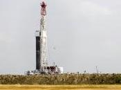 Code minier "pas conforme l'article Charte l'environnement"