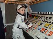 papa bricole lit-vaisseau spatial pour fils