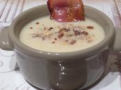 Velouté pâtisson, bacon croustillant éclats noisette Patty soup with crispy bacan hazelnuts