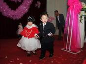 maternelle chinoise joue mariage