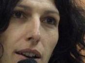 socialos, l’égalité hommes/femmes, s’assoit dessus