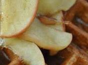 Gaufres crème sure, pommes cannelle