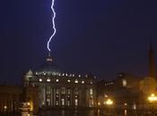 foudre frappe Vatican jour l’annonce démission Benoit