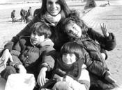 Soutenir Maude Versini dans combat pour récupérer enfants