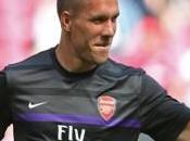 Arsenal Podolski vers Juve