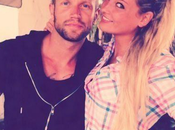 Anges Aurélie Benjamin s'embrassent, Amélie Samir embuscade