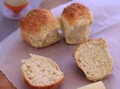 Petits pains réalisés avec mayonnaise Amora