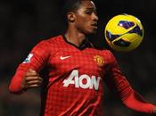 Antonio Valencia veut finir chez Devils