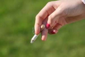 S’aider des huiles essentielles pour arrêter de fumer ?