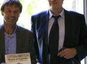 ministre l'agriculture chante Field Good"