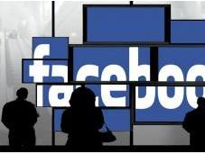 Facebook, chasse données personnelles ouverte