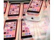 iPhone photo modèles roses dans leurs boîtes