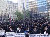 milliers juifs manifestant contre Israël