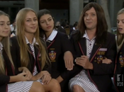 Critiques Séries Ja’mie Private School Girl. Saison Pilot (Australie).
