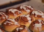 Food cinnamon rolls