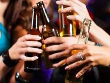 L'ALCOOL laisse empreinte l'ADN jeunes Alcohol