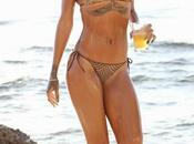Rihanna Bikini Barbade 28.12.2013