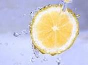 raisons boire l’eau citronnée