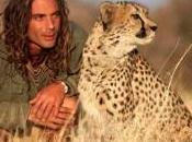 Partez découverte paradis sauvages avec l'homme murmure l'oreille fauves