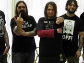 Eyehategod “Robitussin Rejection” écoute.