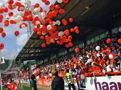 League Brentford rejoint Wolwes Championship