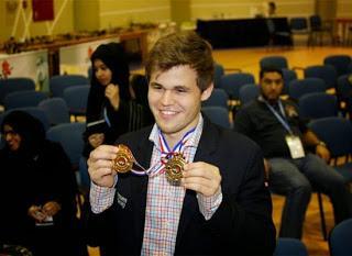 Magnus Carlsen, Roi des échecs