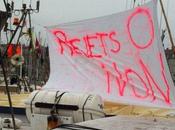 décembre 2014 Rochelle pêcheurs bloquent Vieux Port