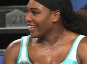 Serena Williams prend café plein match