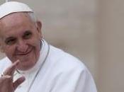 Pape François fustige caricatures positionne contre clichés insultants
