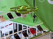 nouveau magasin éphémère Crocs vous sert grâce drones