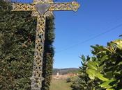 Croix d'Auvergne joyeuse Pâques