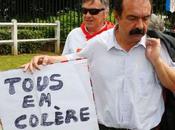 Valls Hollande font l’unanimité droite.