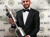 Officiel Mahrez prolonge contrat avec Leicester