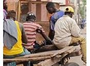 Aidez chômeurs Laissez-les juste travailler