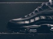 Nike Essential Black Anthracite