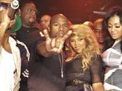Floyd Mayweather lance 9000 dollars public d’un concert