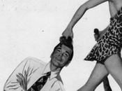 Femmes Doivent Planter Trump