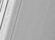 Cassini images sans précédent anneaux Saturne