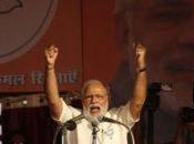Inde- Législatives régionales: Narendra Modi triomphalement accueilli