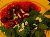 Boulettes, sauce poivron rouge