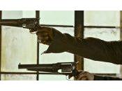 Tour Sombre trailer affiches mystiquement vénères